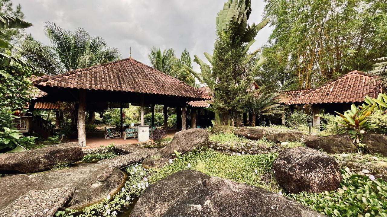 Sahom Valley Resort - Agro & Eco Park カンパー エクステリア 写真
